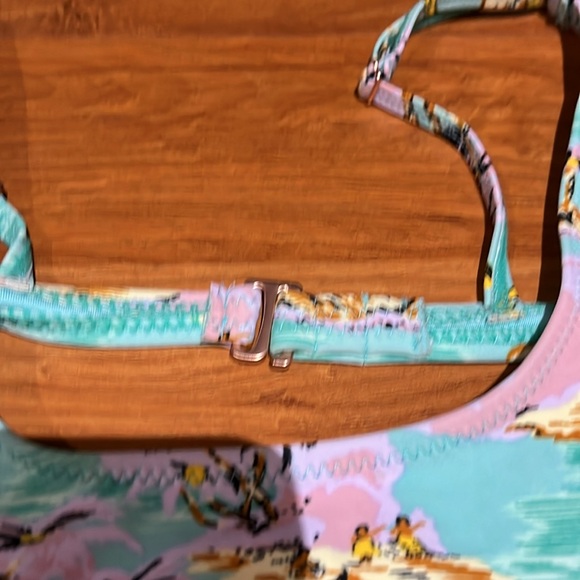 Bathing suit - Picture 4 of 6